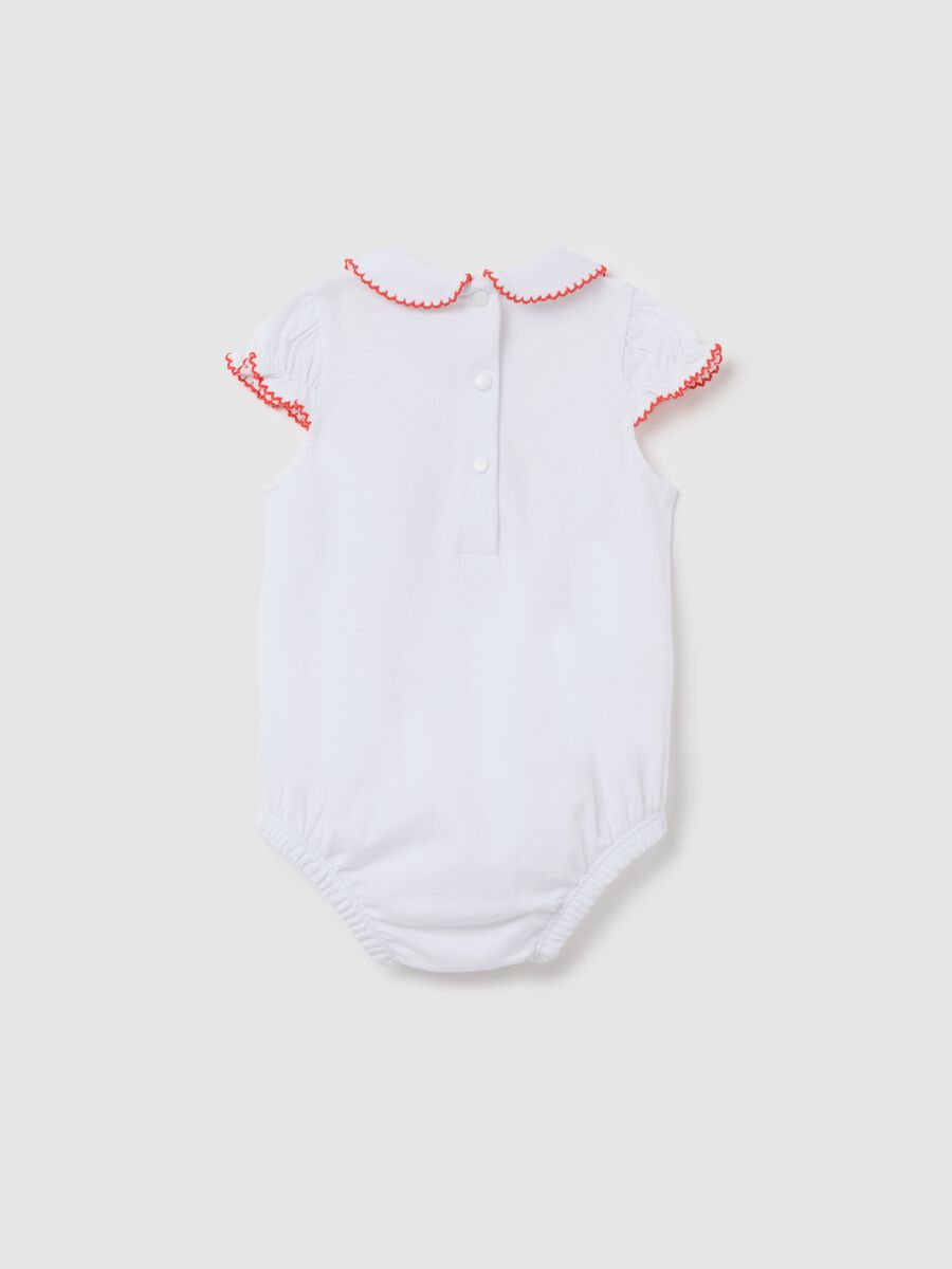 White newborn bodysuit with classic collar_1