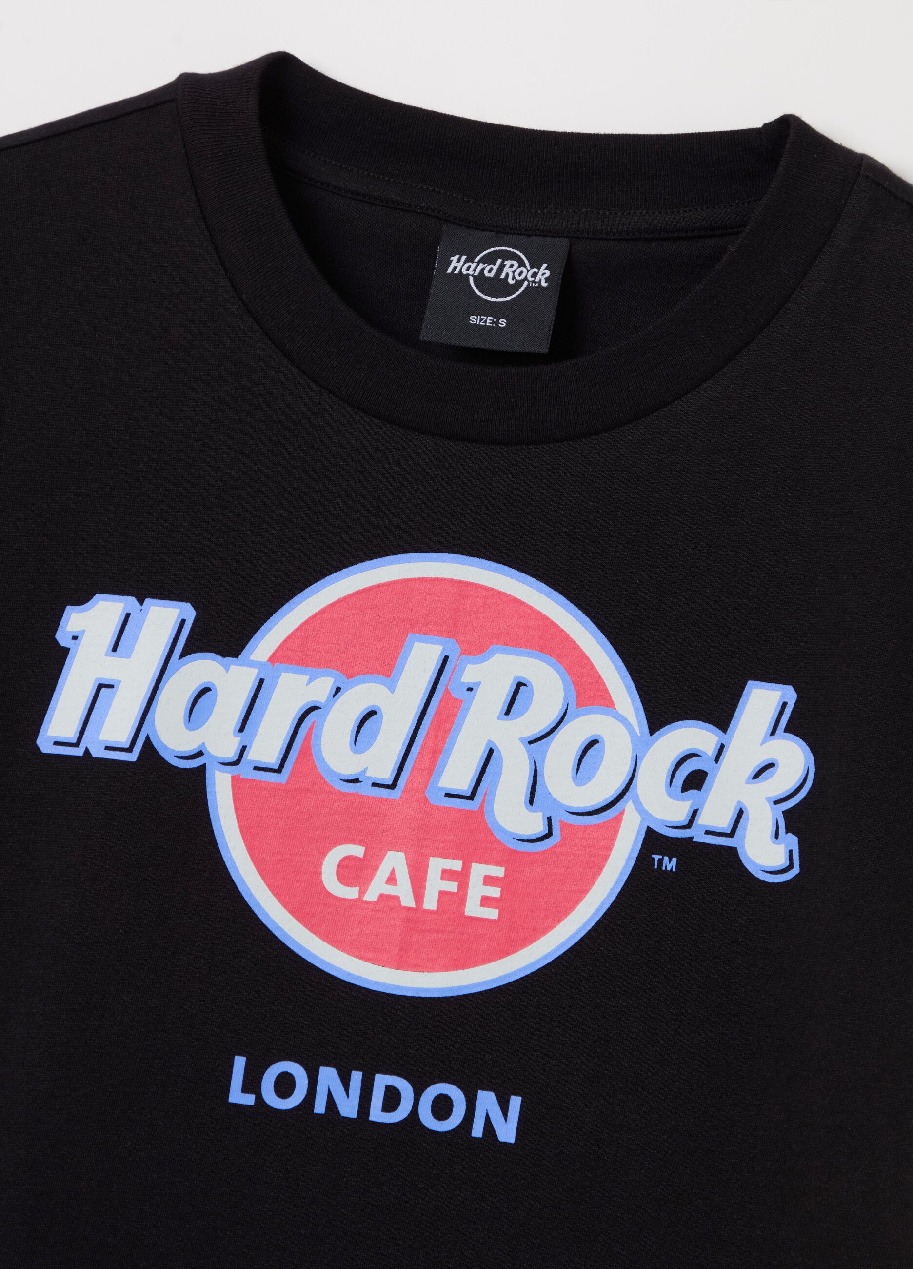 Black T-shirt with Hard Rock Café London print
