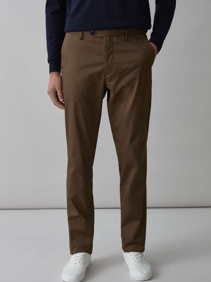 Contemporary chino trousers_1