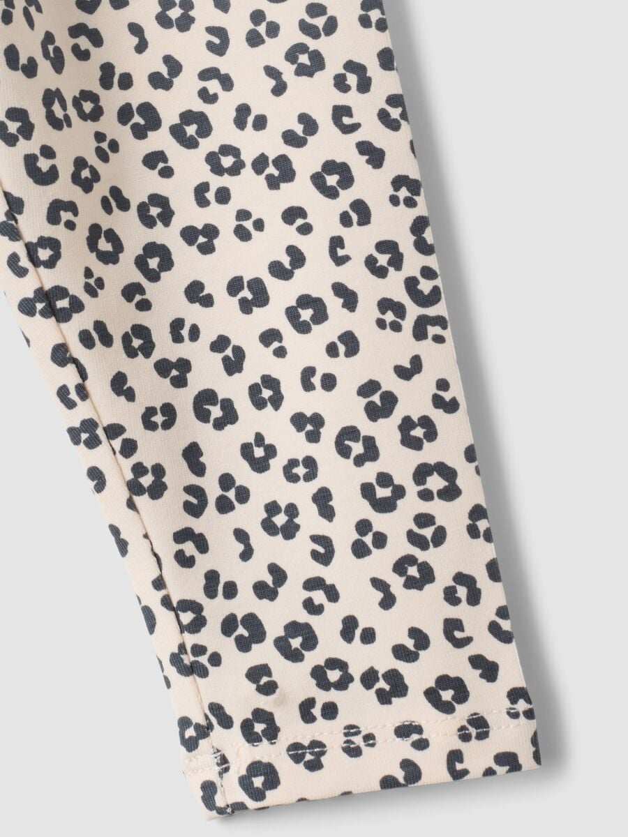 Leggings multicolor in misto cotone organico con fantasia animalier per bimba_3