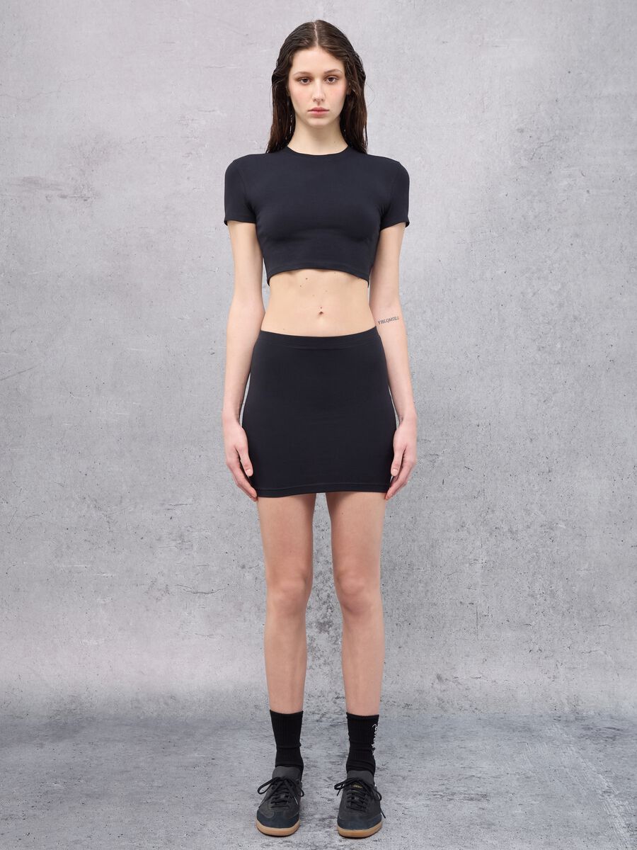 Crop T-shirt Black_3
