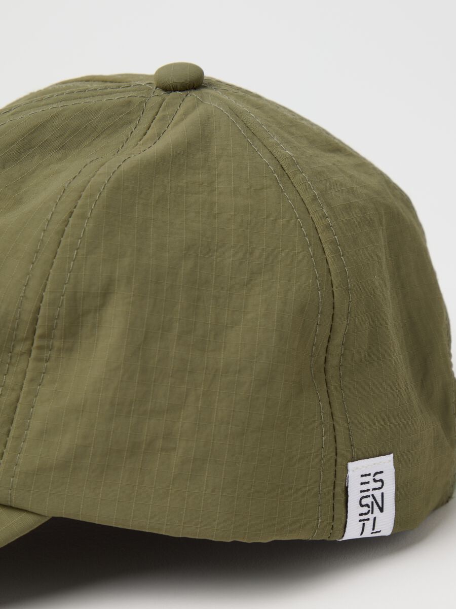 Essential green baseball cap with ripstop weave_2