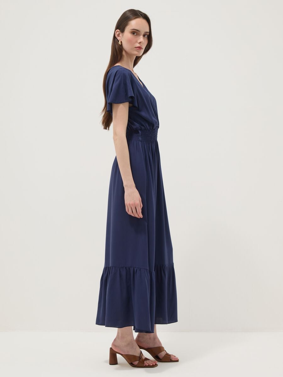 Abito blu lungo in pura viscosa con scollo incrociato regular fit_0