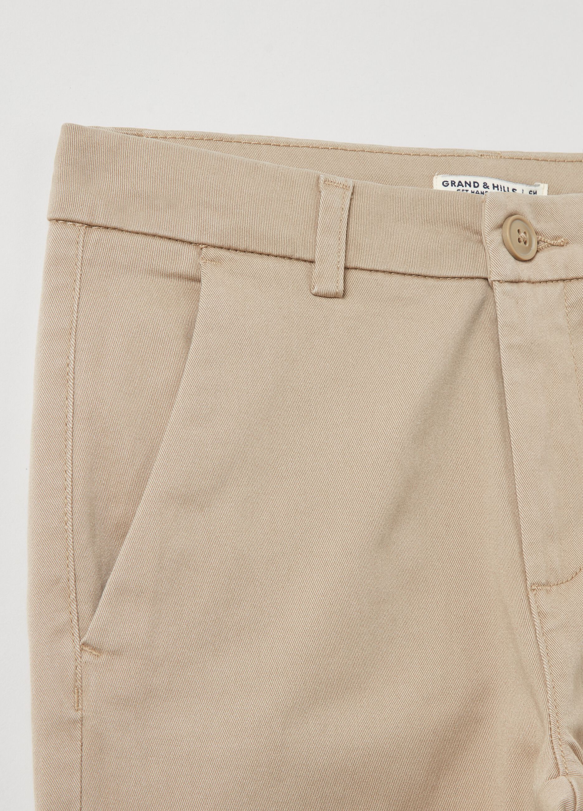 Pantaloni chino in cotone stretch_2