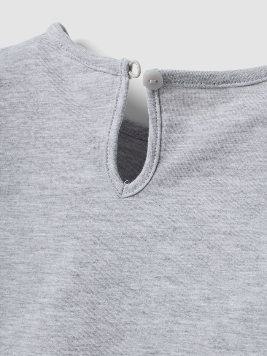 Grey T-shirt in organic cotton and viscose blend with animal print for baby girl_3