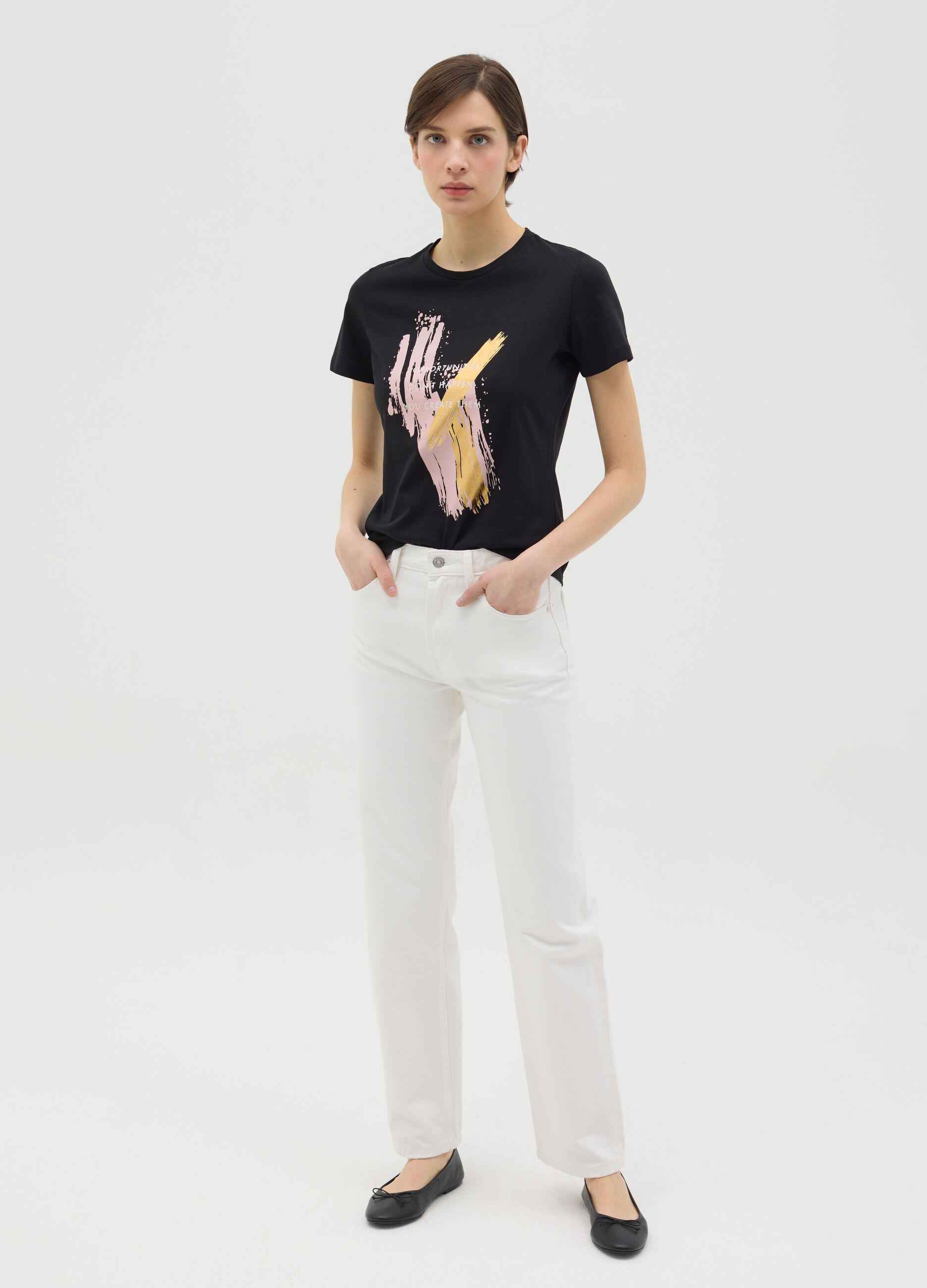 T-shirt nera in cotone con stampa in foil