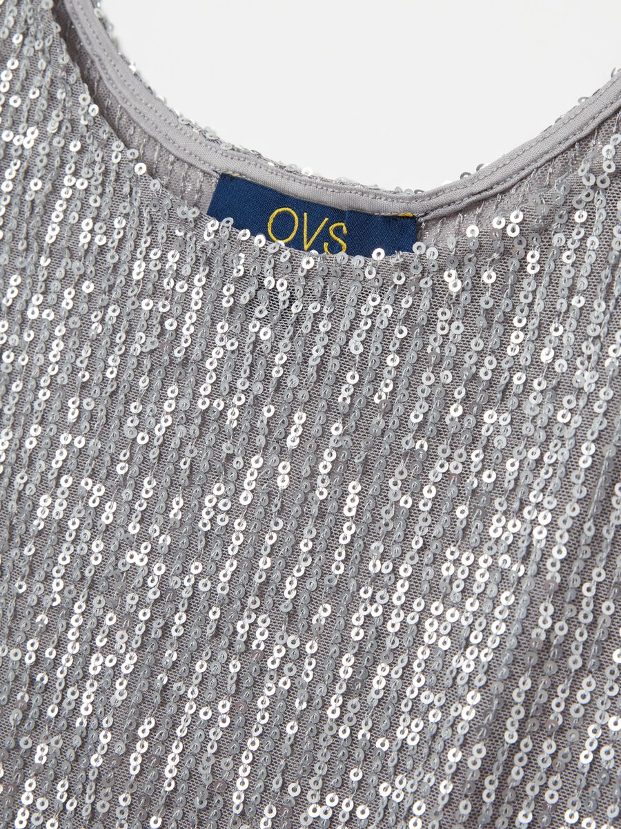 Top with all-over sequins_5