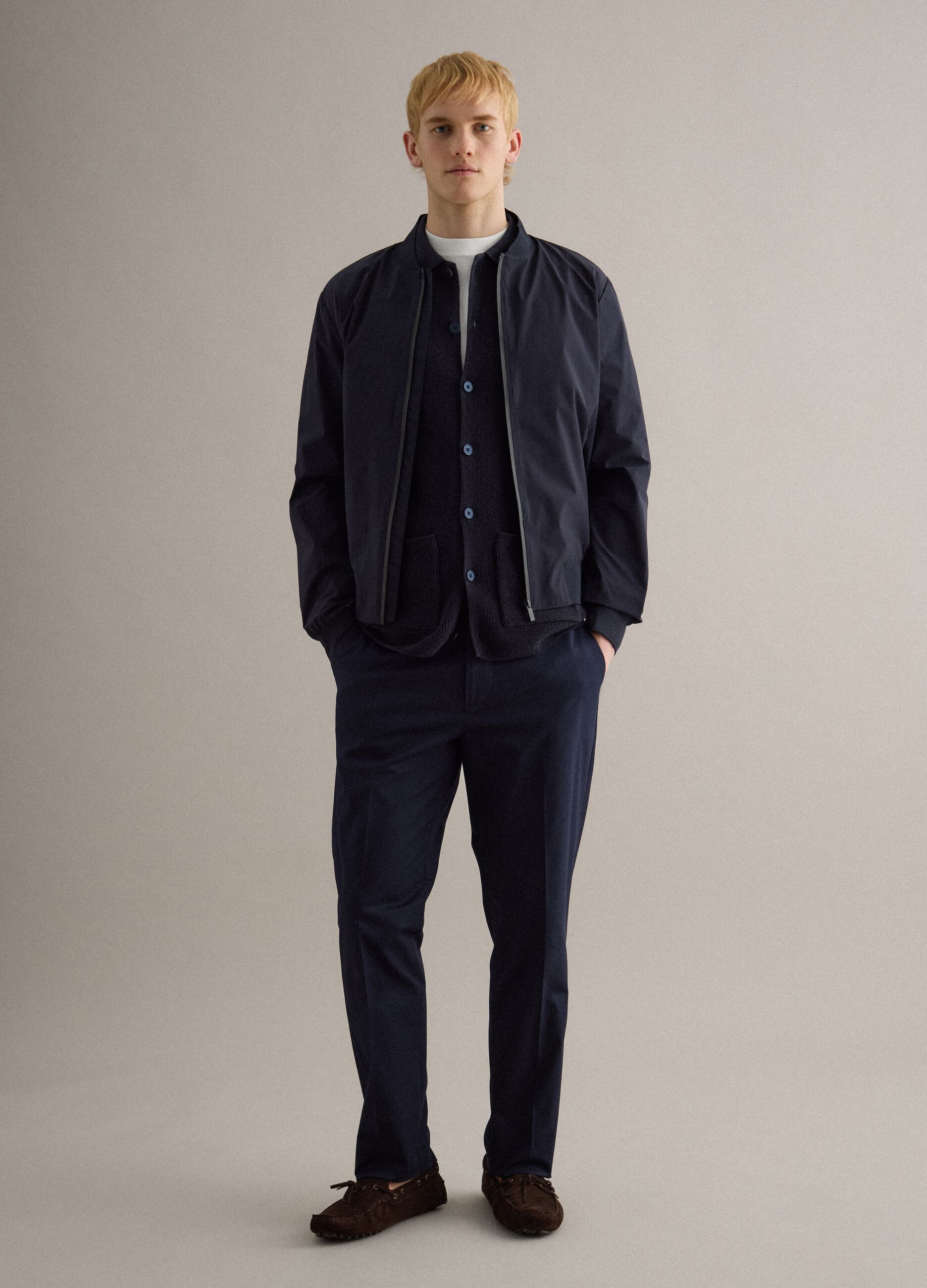 Pantaloni in cotone elasticizzato blu regular fit