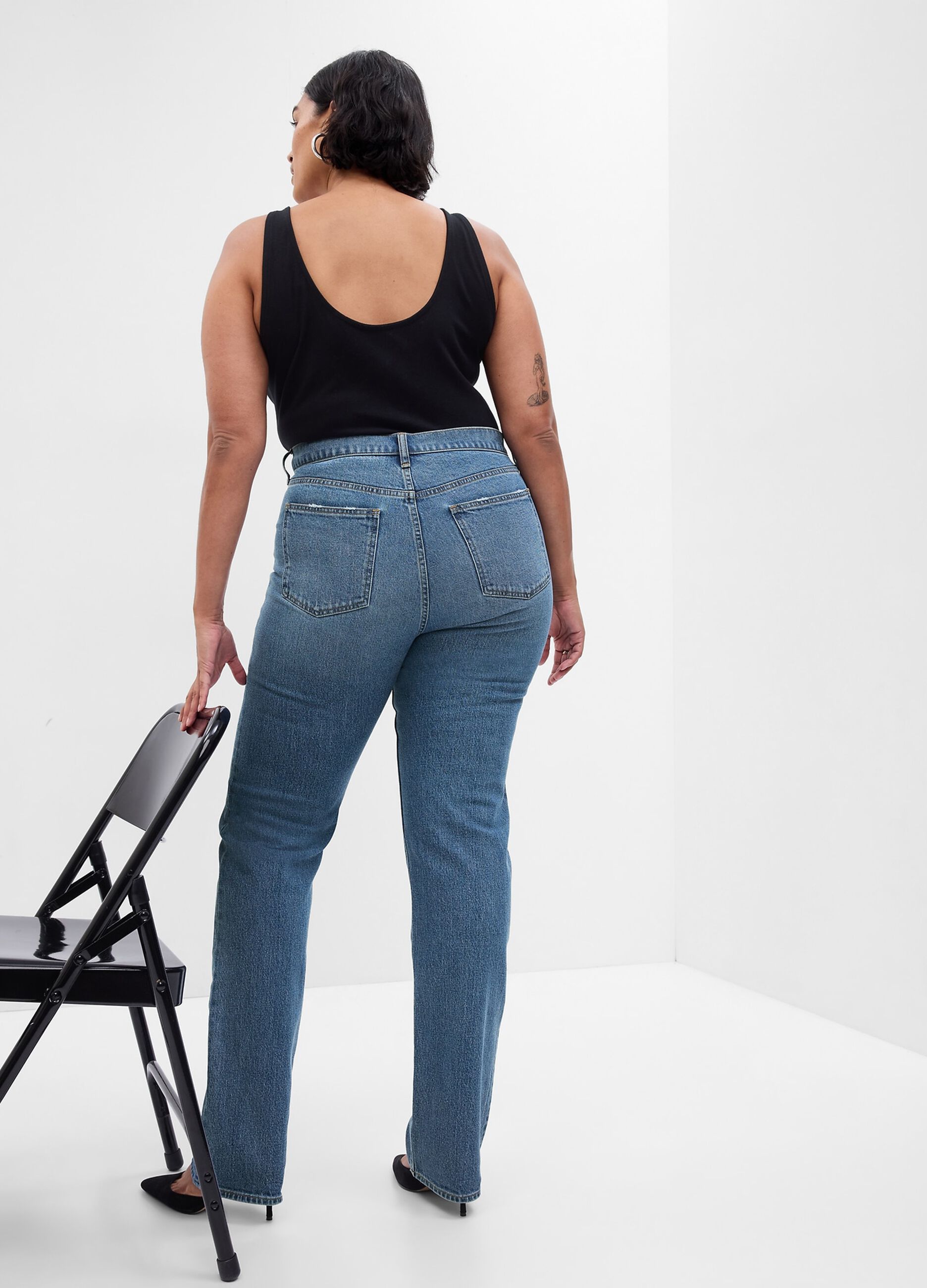 Straight-fit, high-rise jeans