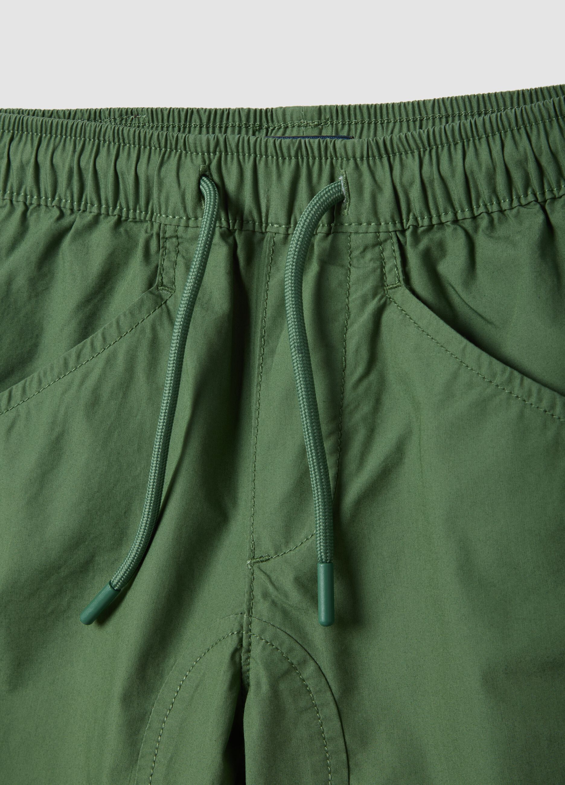 Green pure cotton cargo shorts