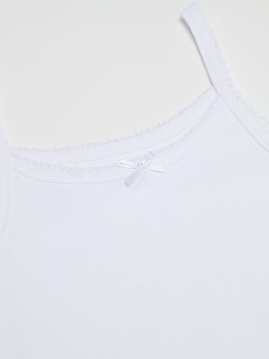 Two-pack cotton vests with bow_2