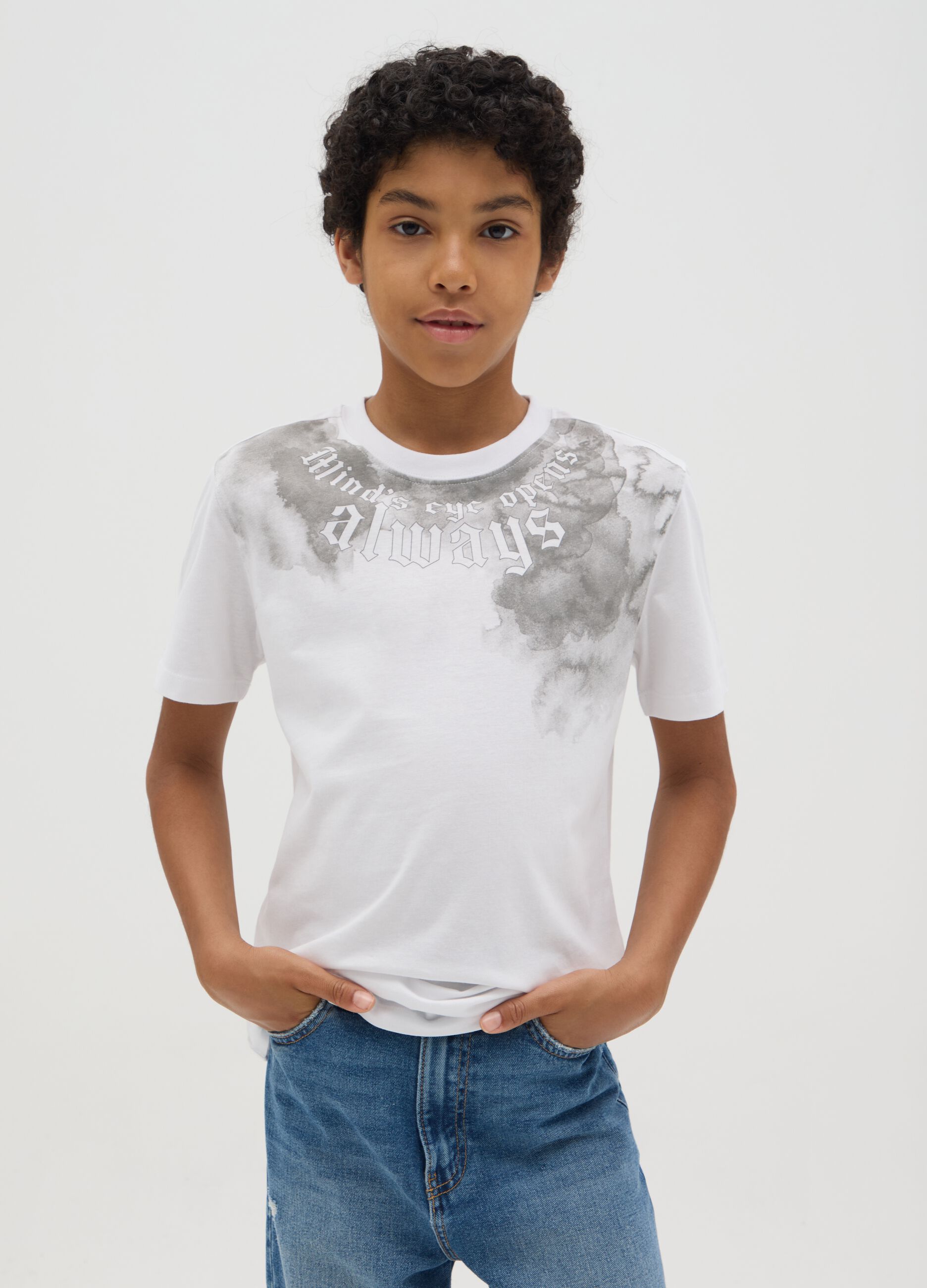 White cotton T-shirt with lettering print