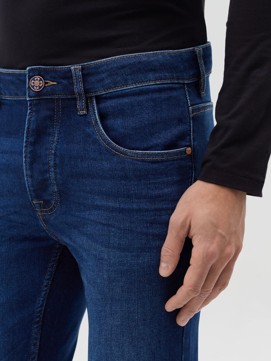 Skinny-fit jeans with five pockets_2