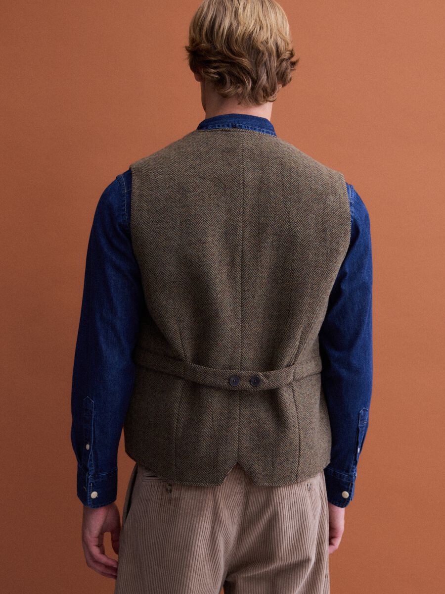 Brown herringbone wool and viscose blend waistcoat_3