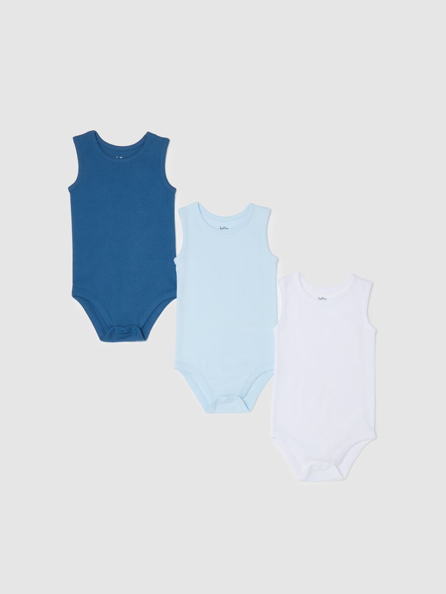 Three-pack sleeveless bodysuits in organic cotton_0