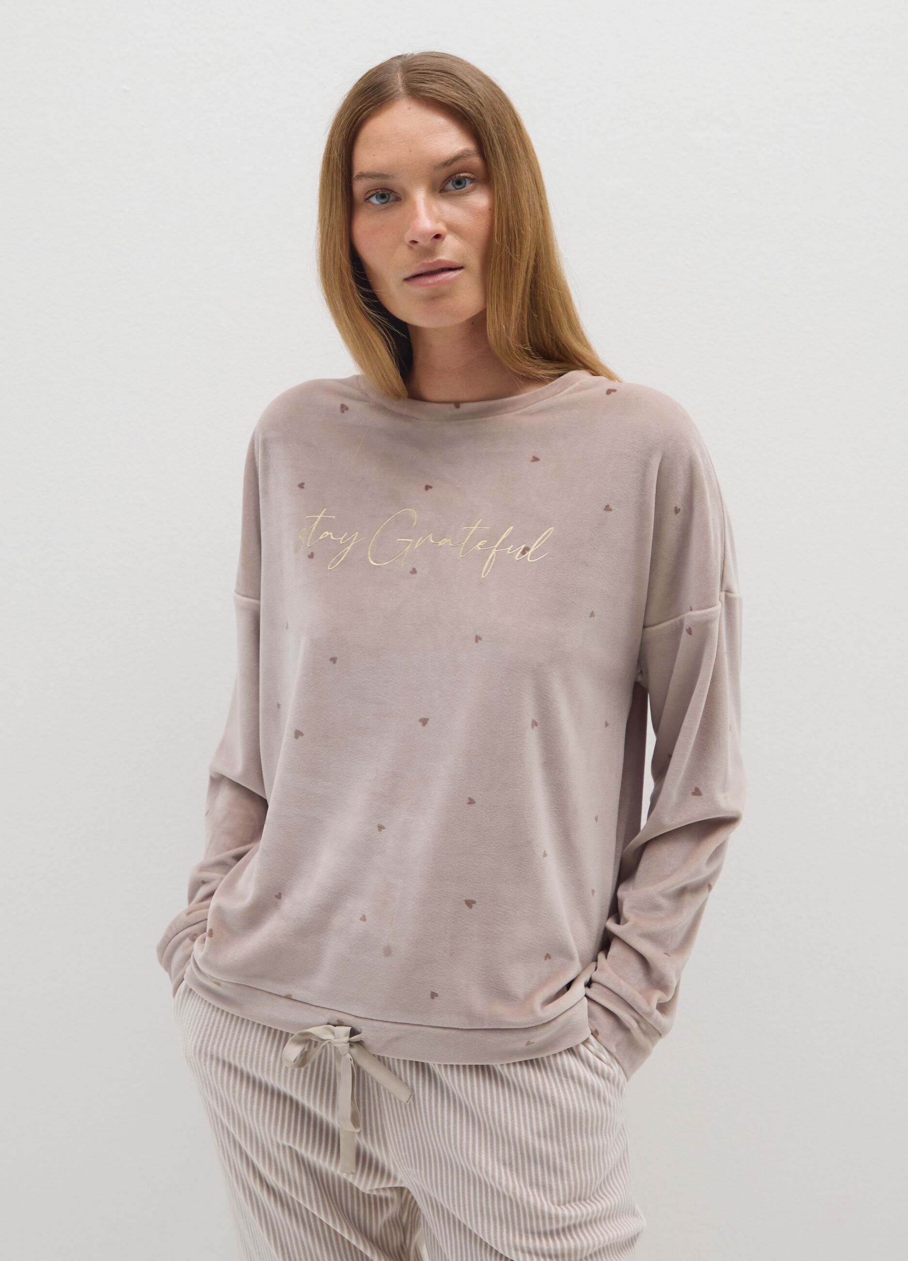 Beige pyjama sweatshirt with adjustable drawstring