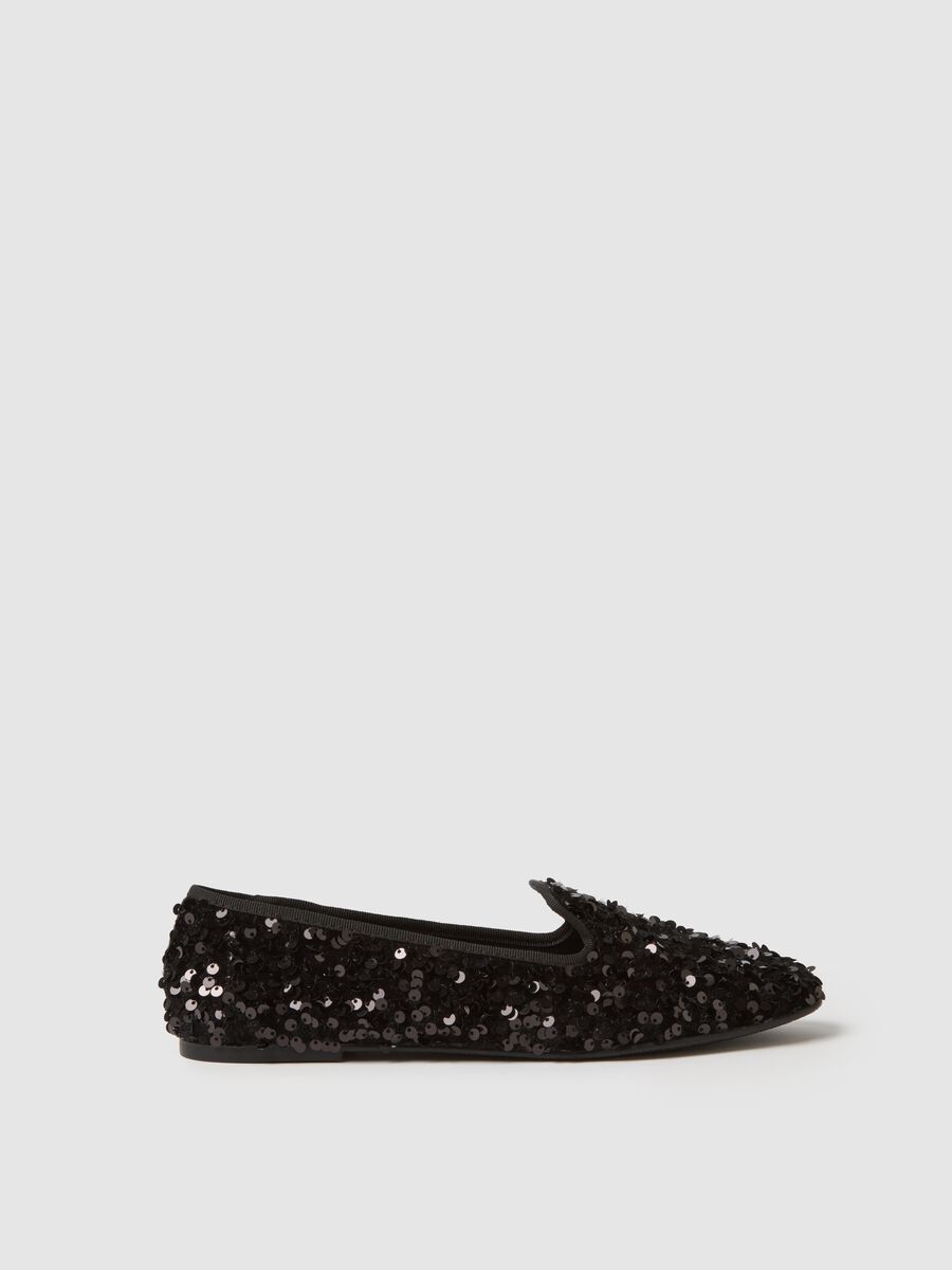 Black loafers_1