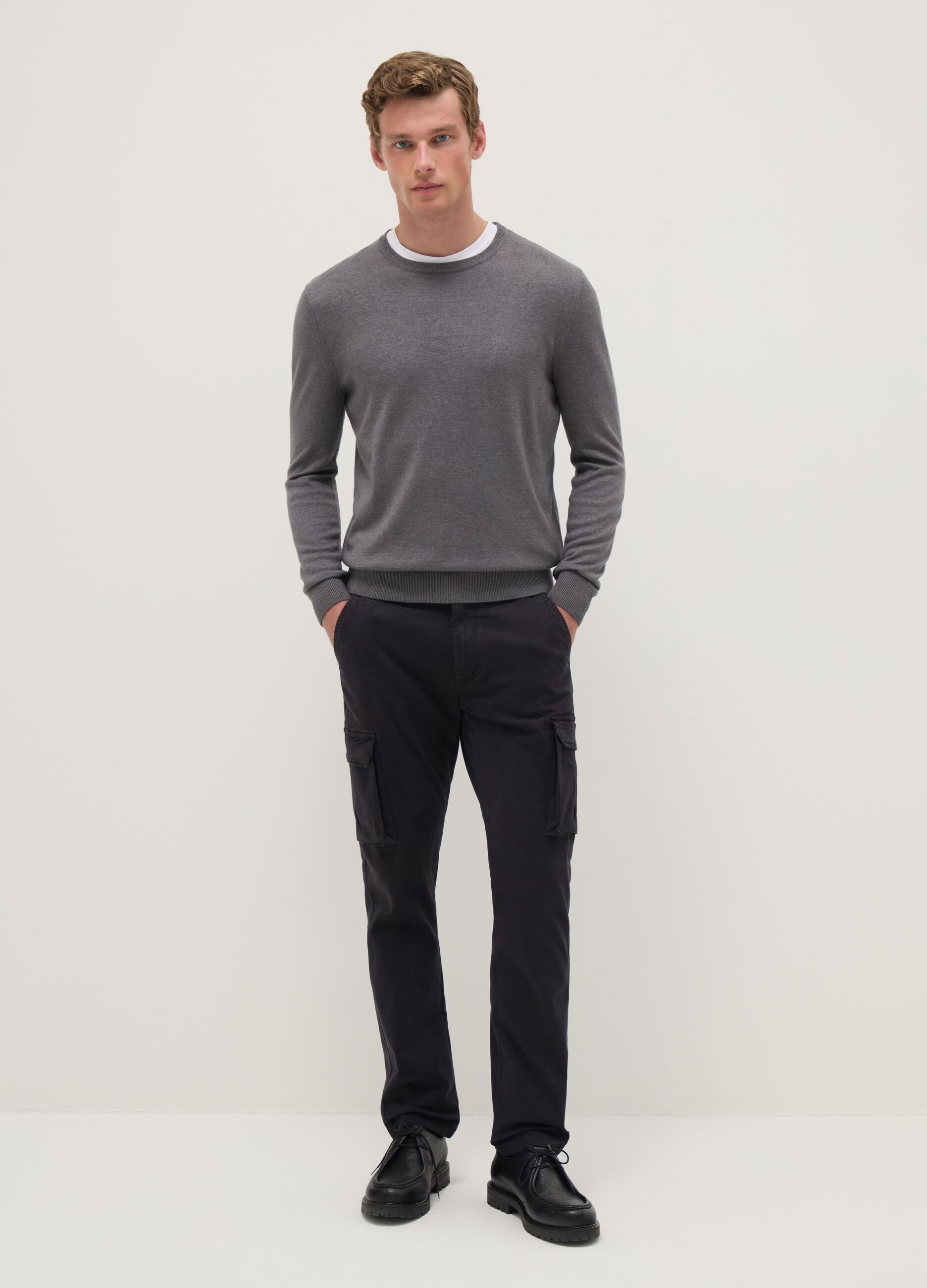 Black slim fit stretch cotton cargo trousers