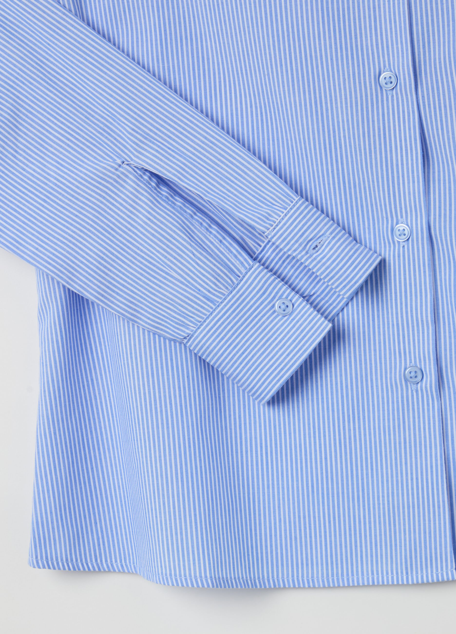 Camicia in fantasia a righe 