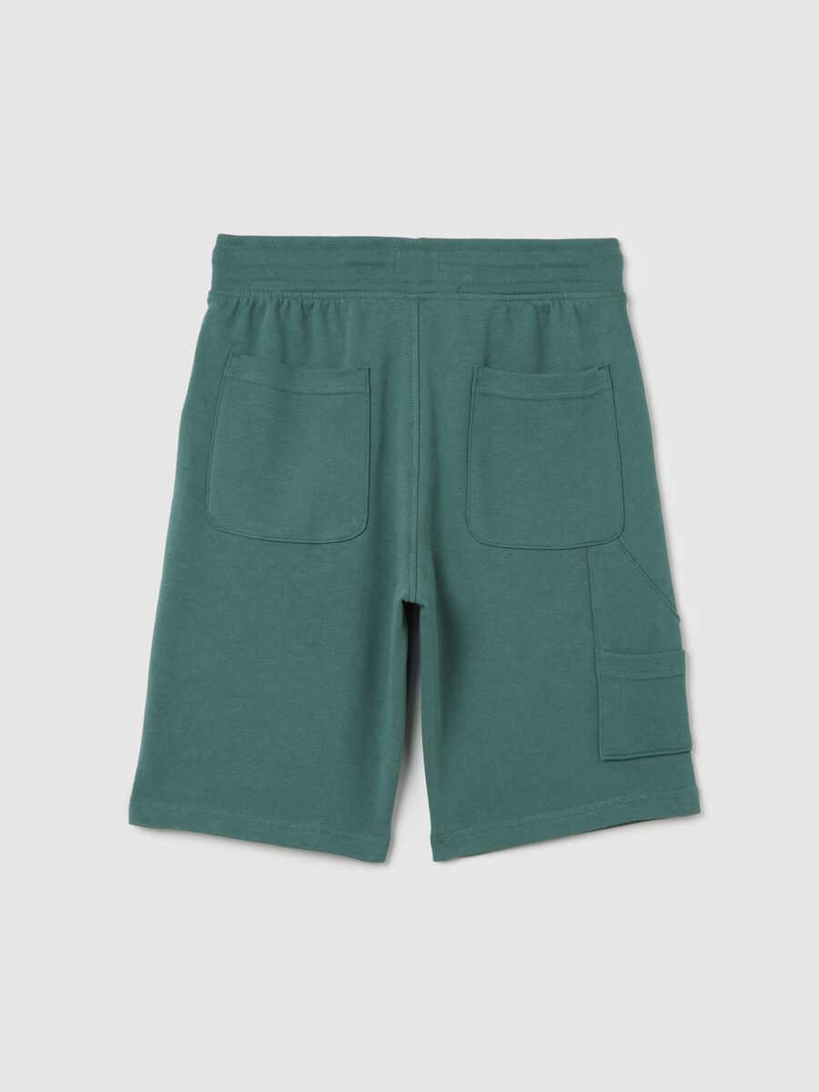 Green shorts in organic cotton_1