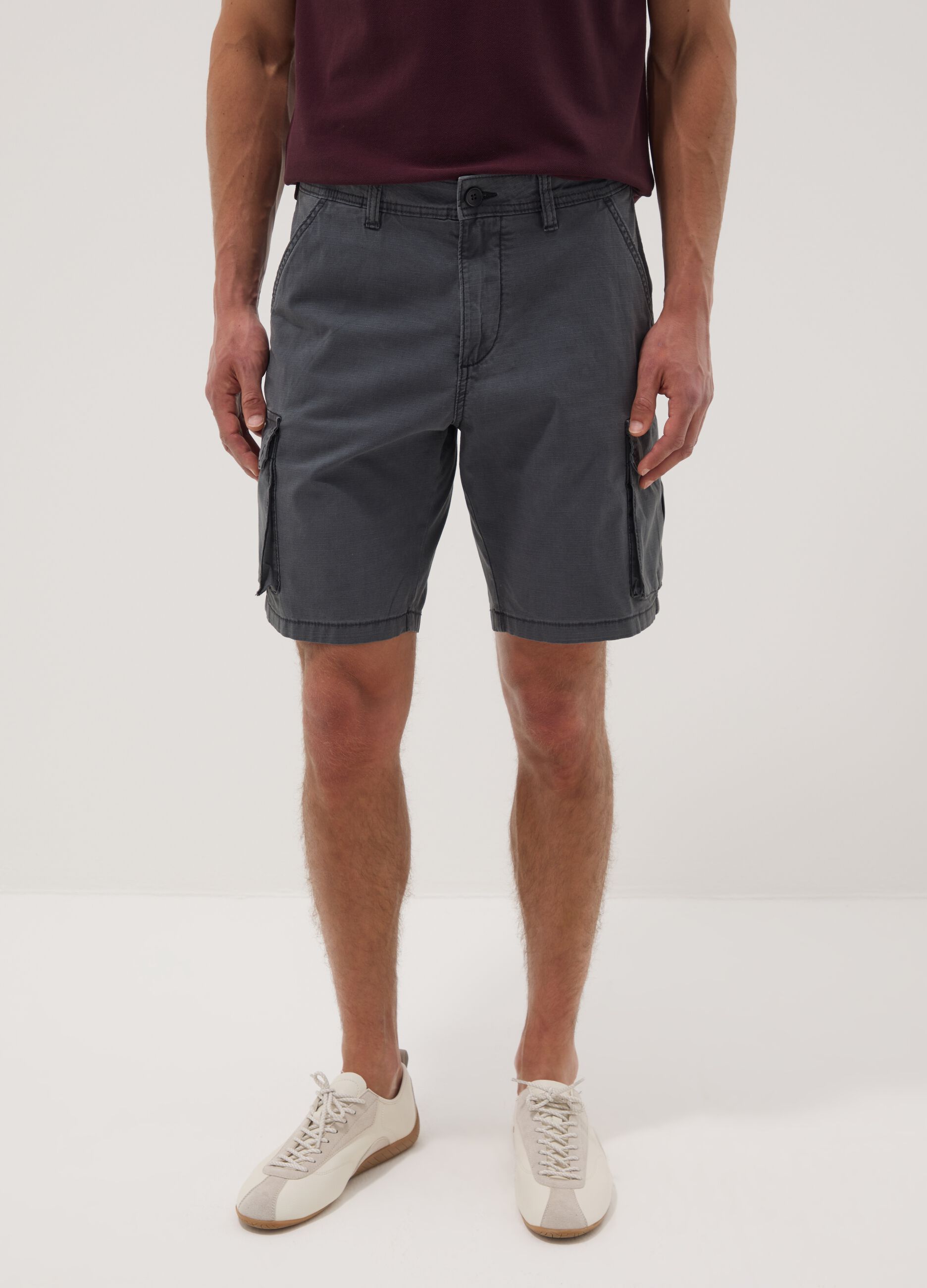 Grey stretch cotton cargo shorts