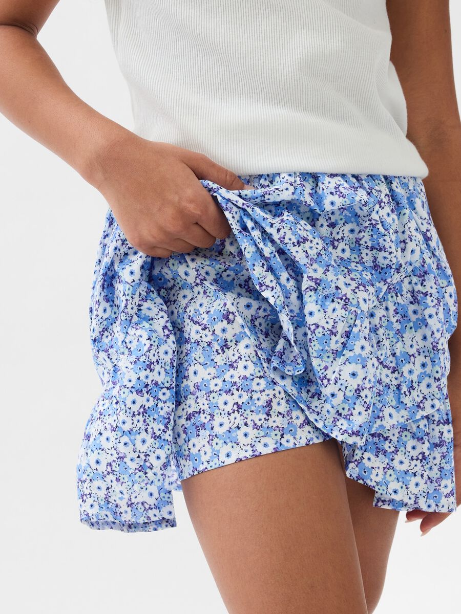 Skort with flounce and floral print_2