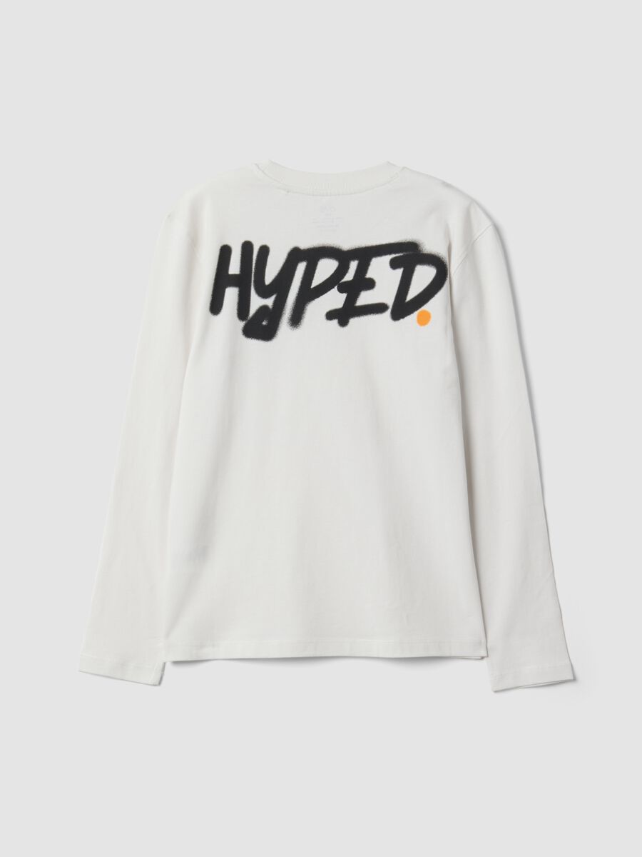 White pure organic cotton T-shirt with "Hyped" print for boys_5