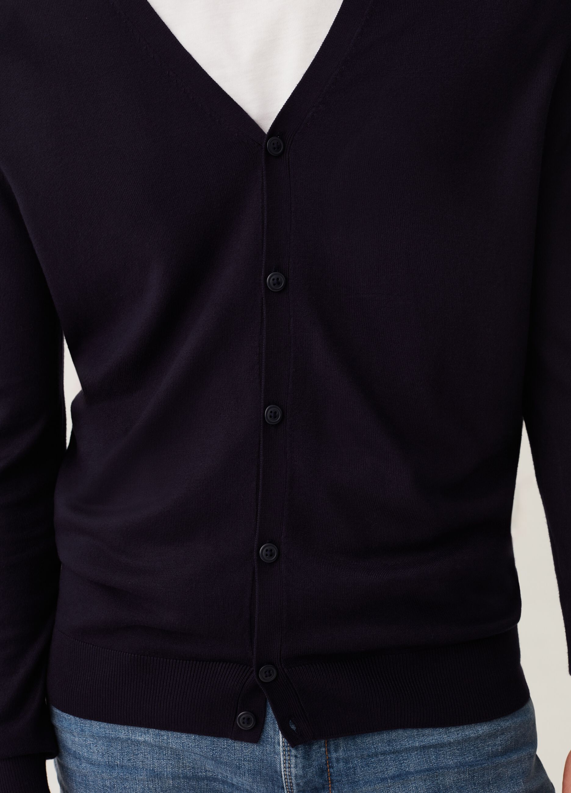Cardigan con scollo a V_3