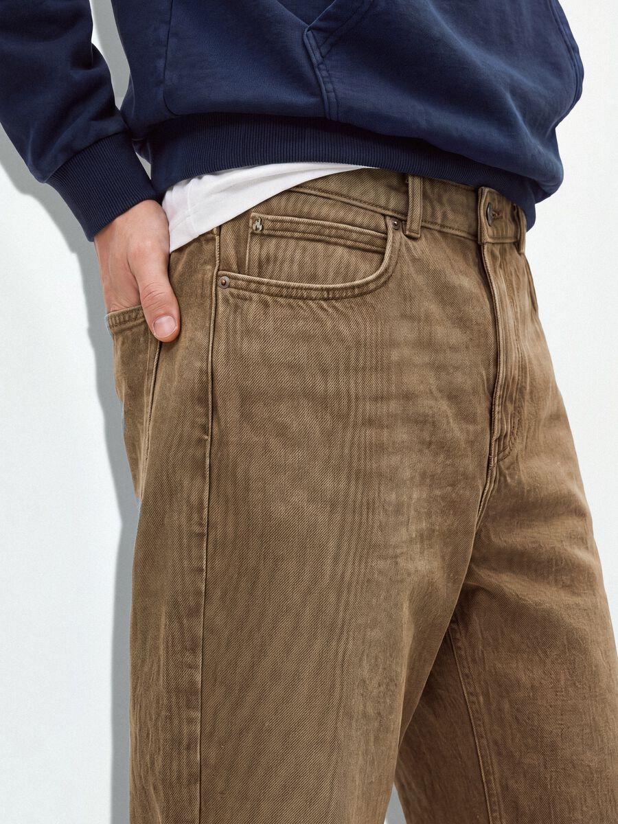 Brown pure cotton barrel-fit jeans_2