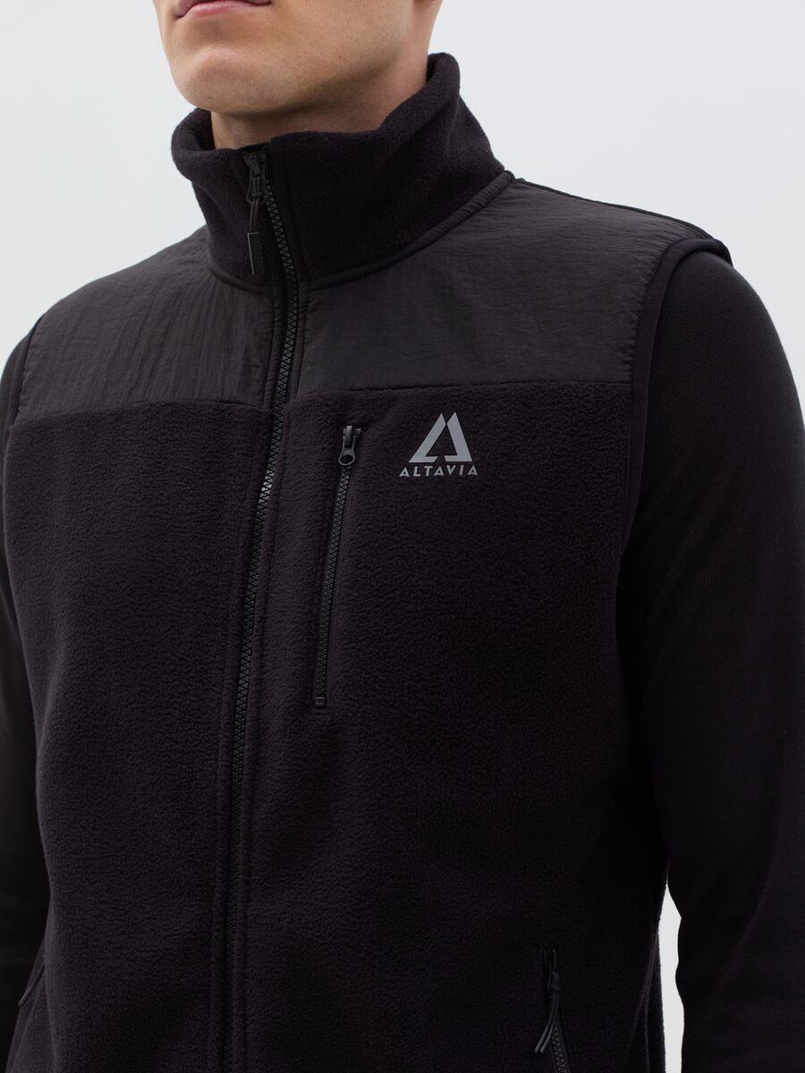 Altavia by Deborah Compagnoni full-zip fleece gilet_2