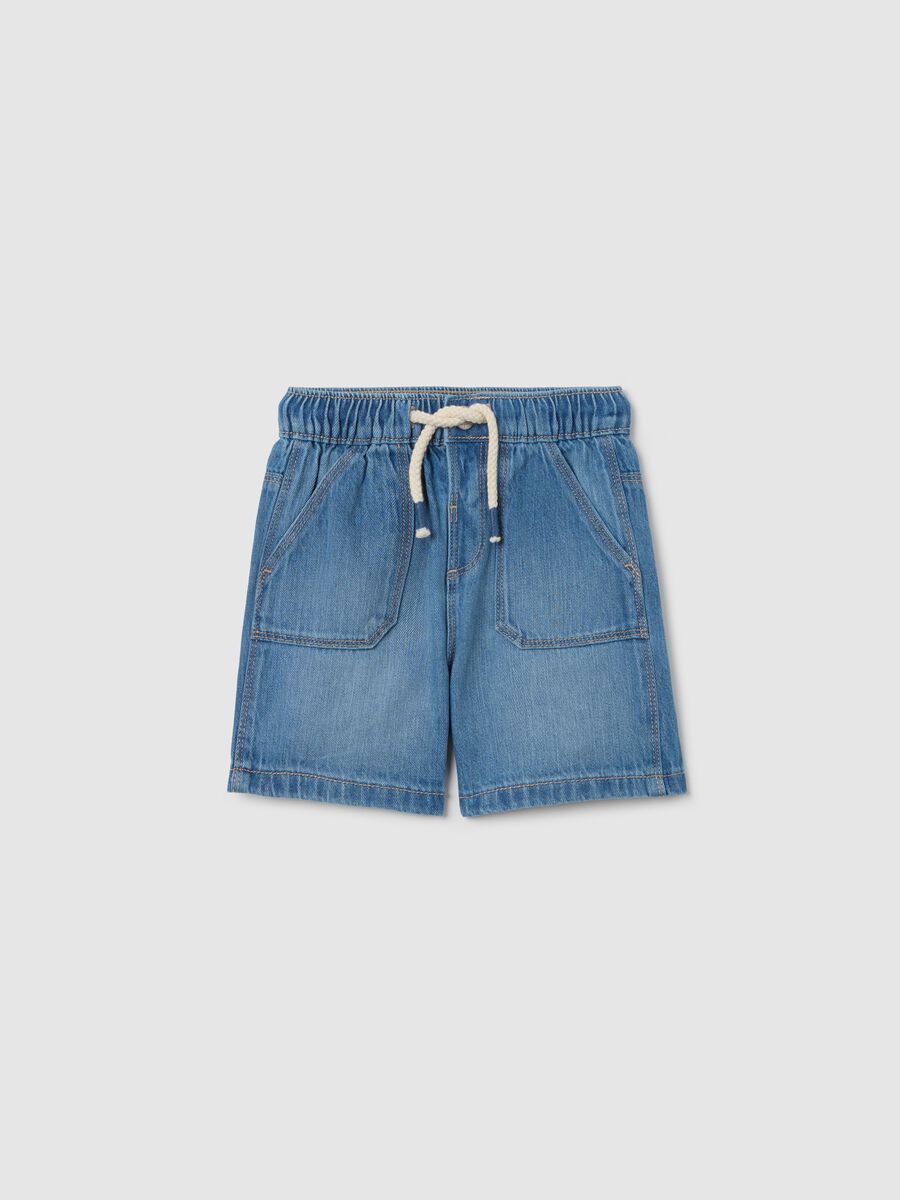 Denim Bermuda shorts with pockets and drawstring_0