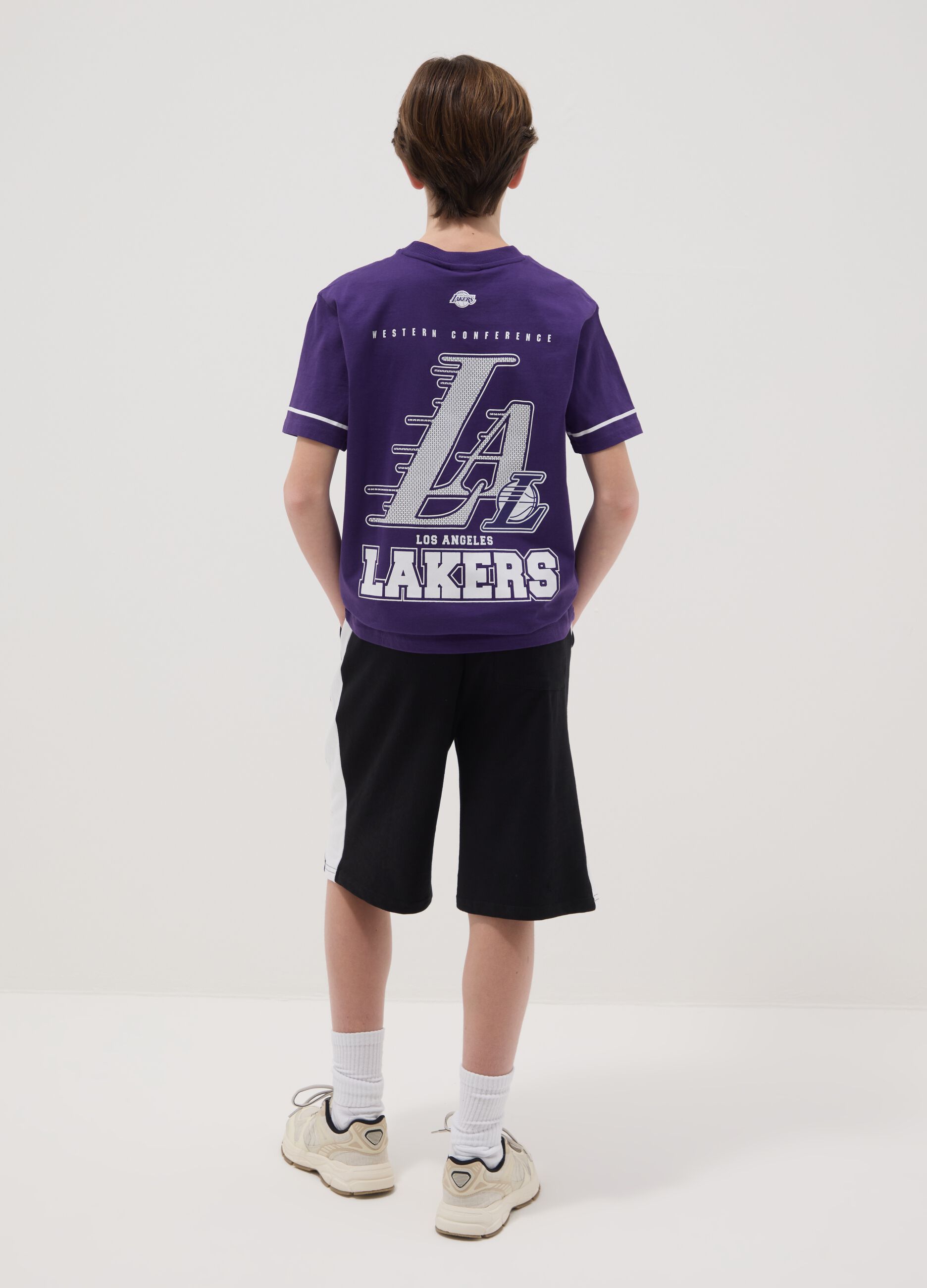 Multicolour pure cotton boy's set regular fit with Lakers prints