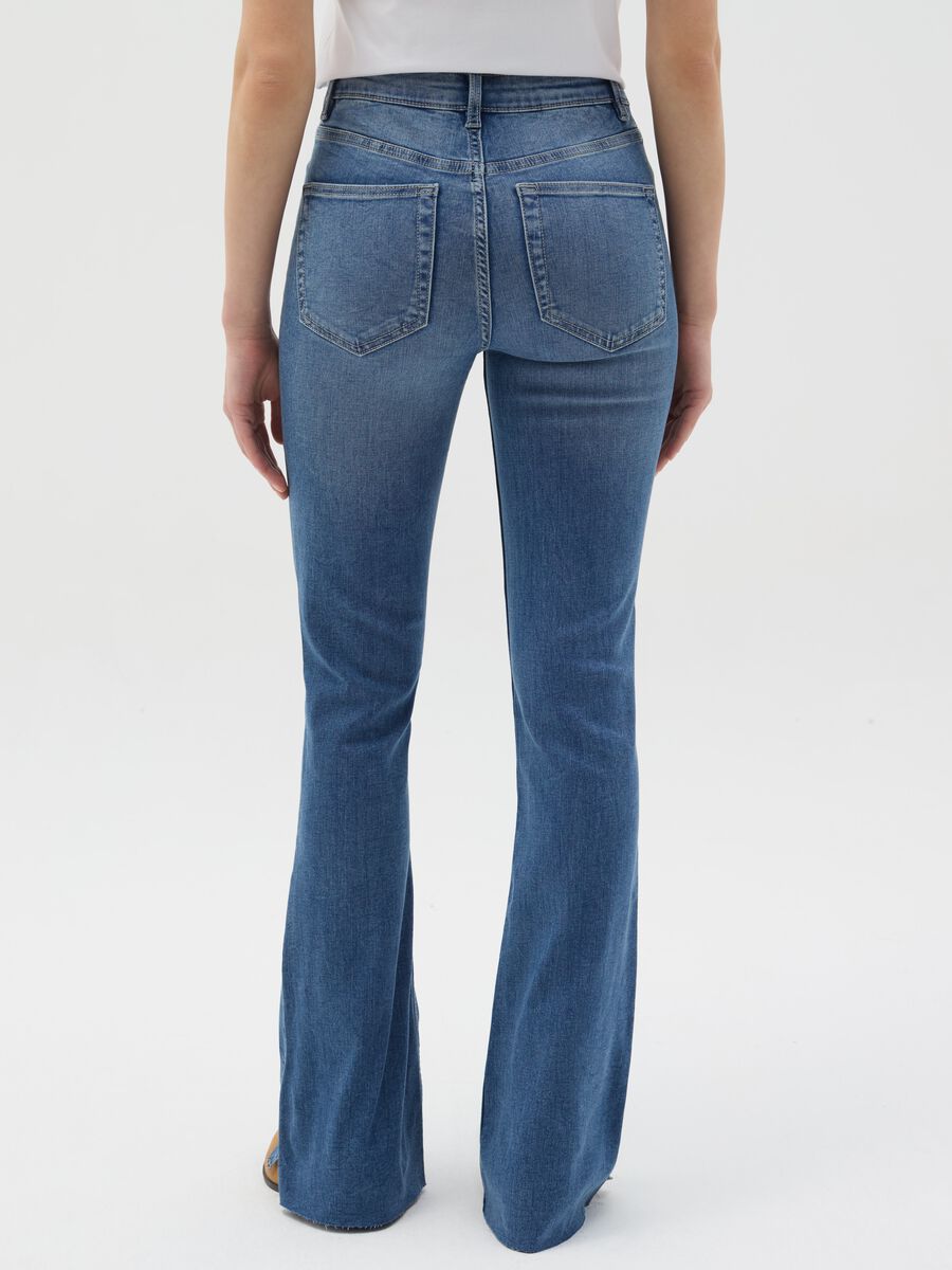Flare-fit bootcut jeans with slits_3