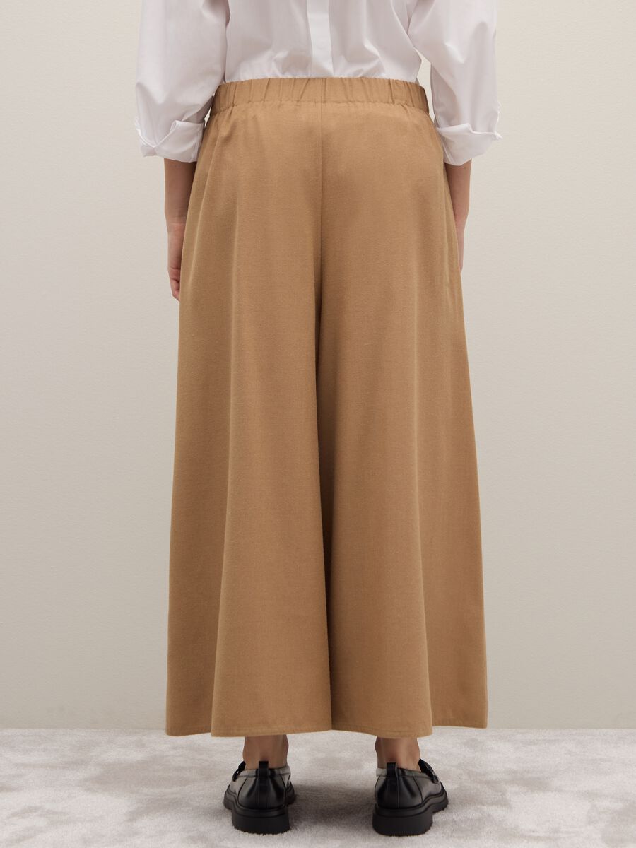 Beige wide-leg trousers relaxed fit_2
