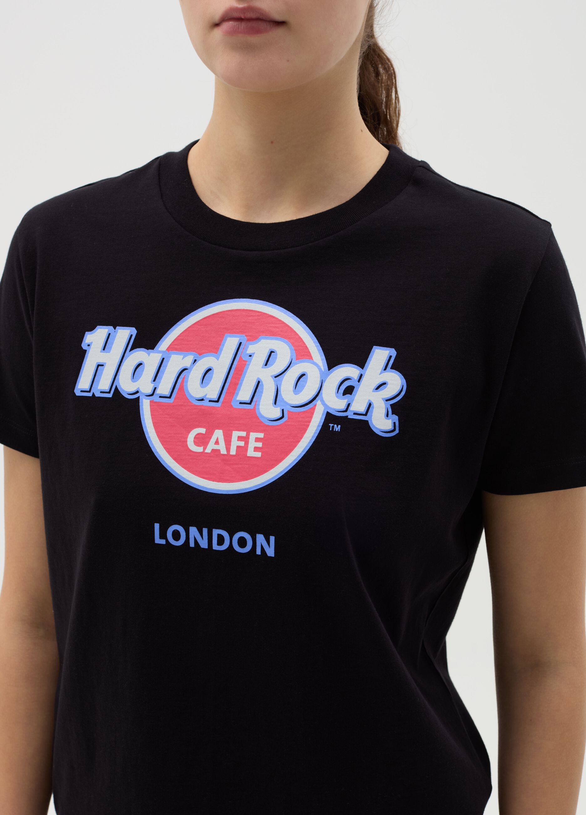 Black T-shirt with Hard Rock Café London print