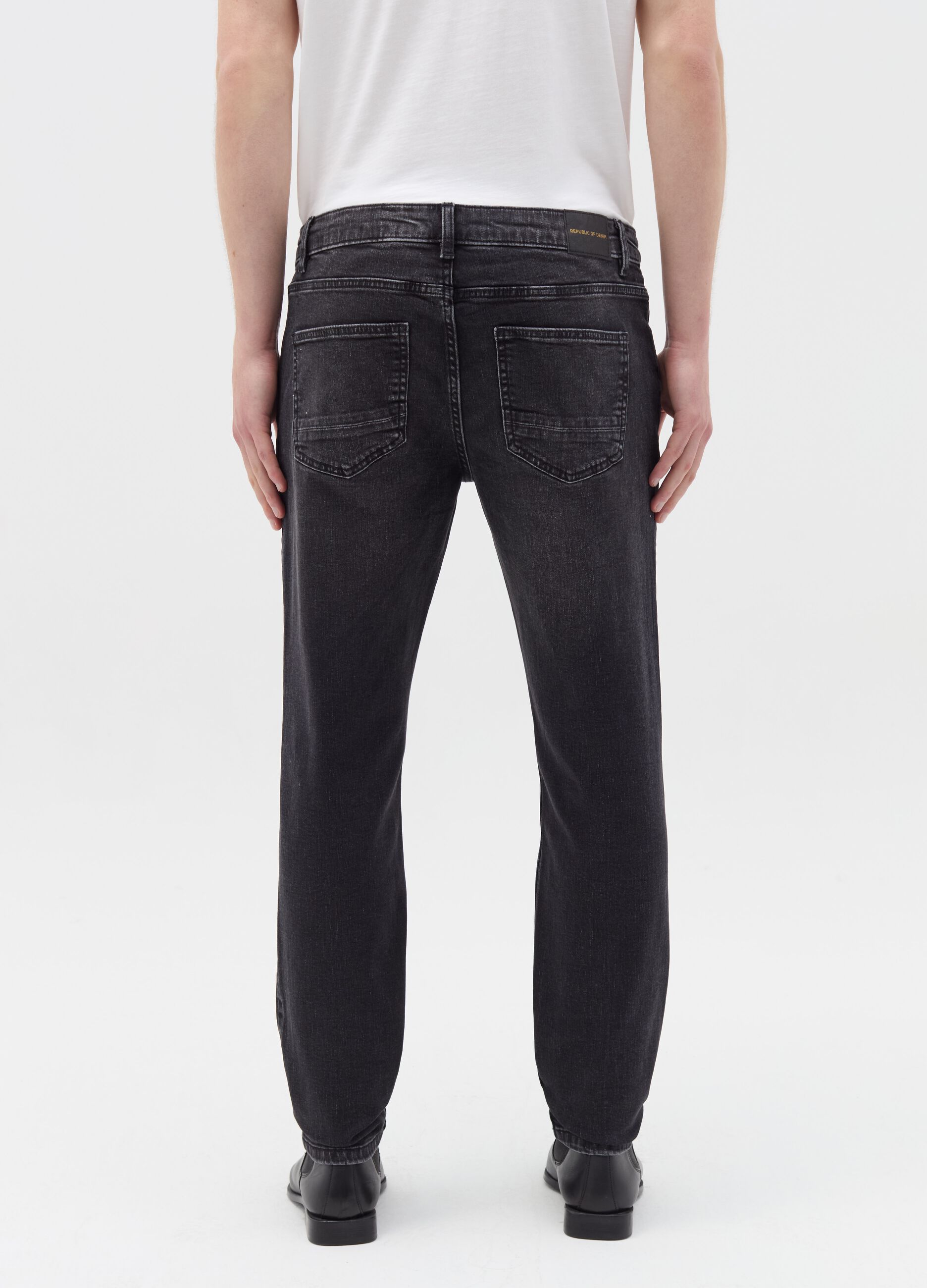 Skinny-fit jeans with five pockets