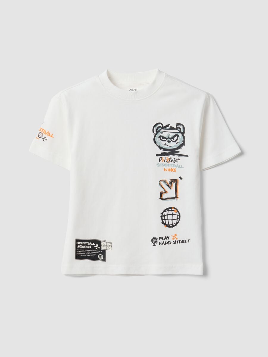 T-shirt over bianca in puro cotone con stampa grafica per bambino_0