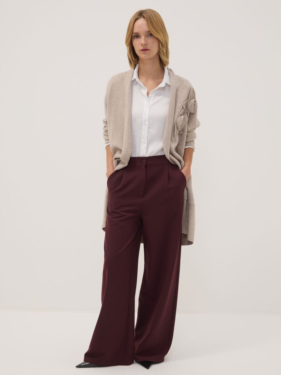 Beige viscose-blend cardigan with raised floral appliqu&eacute;_1