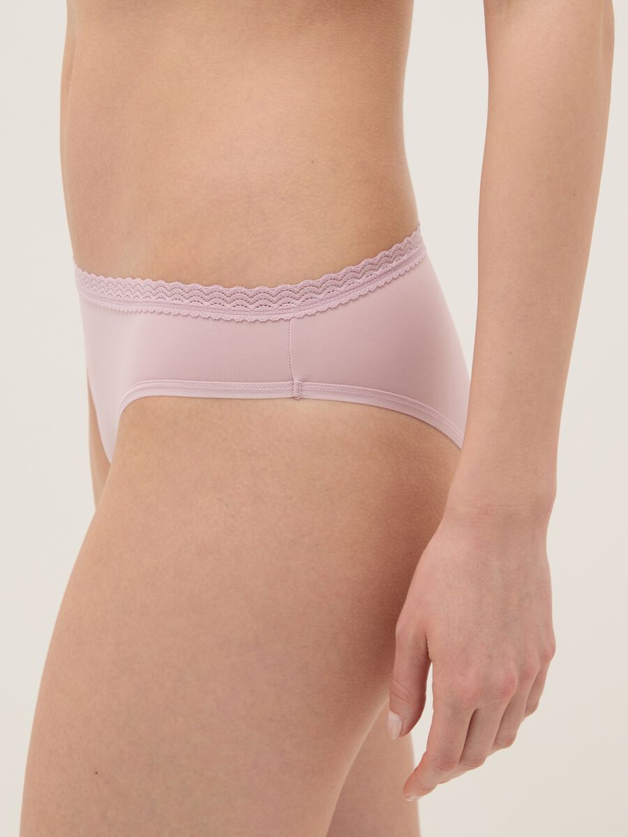 Regular Fit Pink Briefs_3