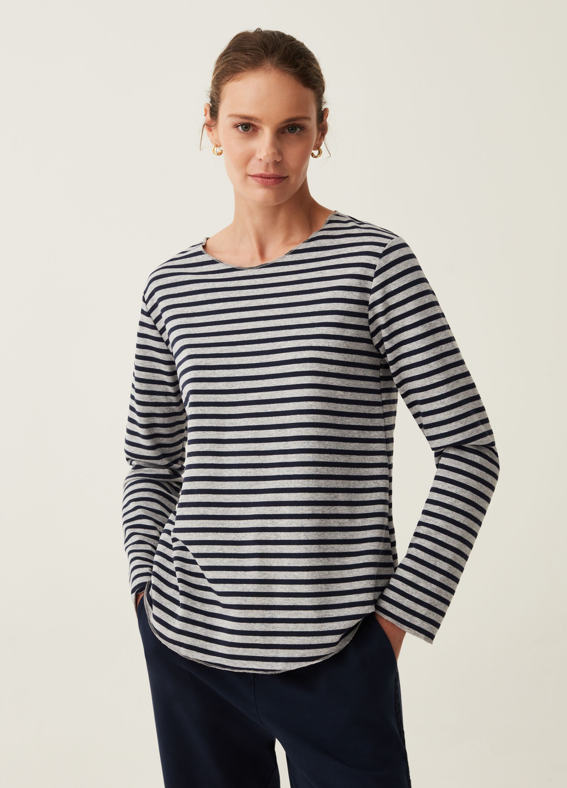T shirt a righe con maniche lunghe