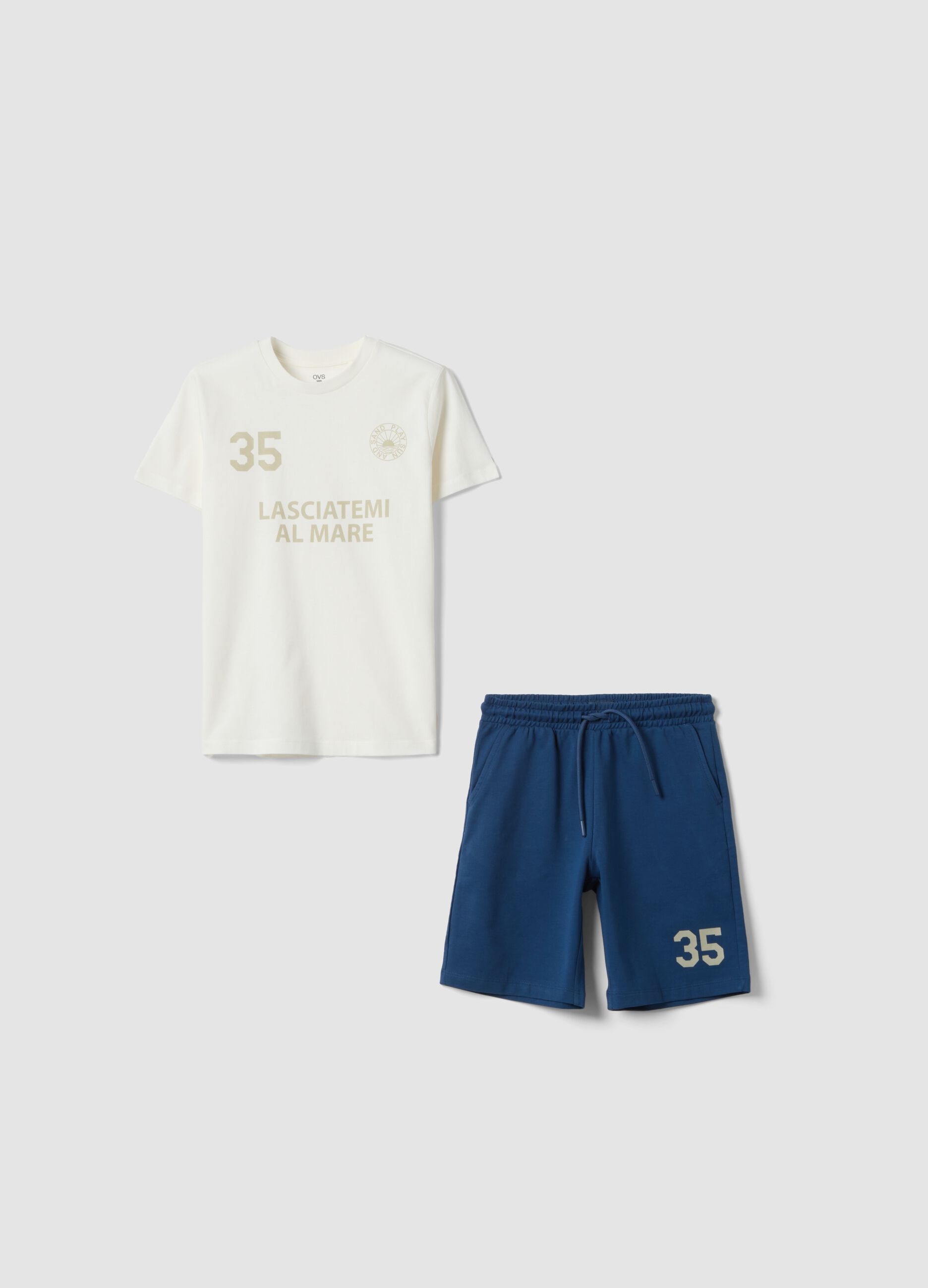 White pure cotton set with T-shirt and shorts