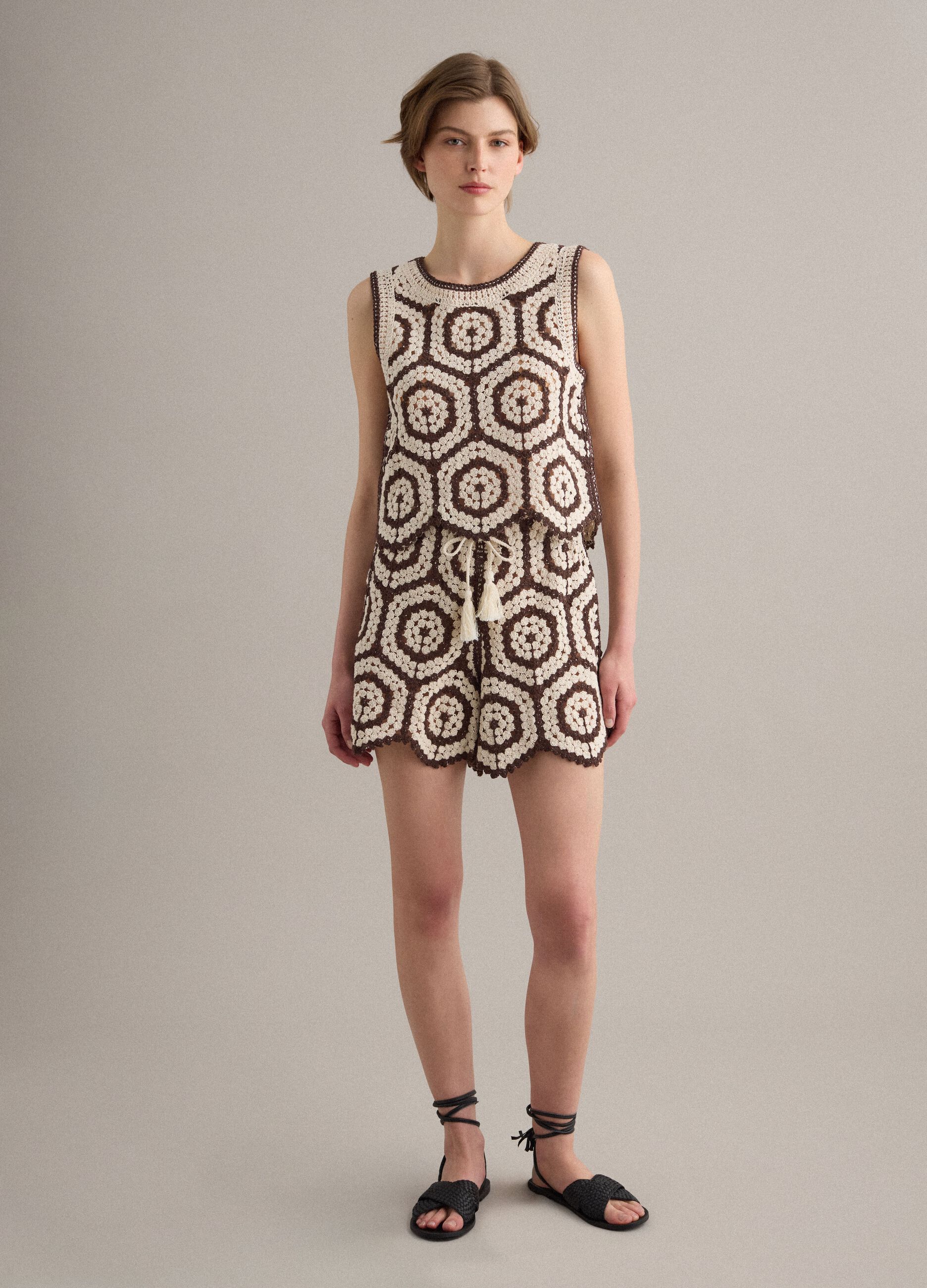 Multicolour crochet cotton-blend regular-fit shorts