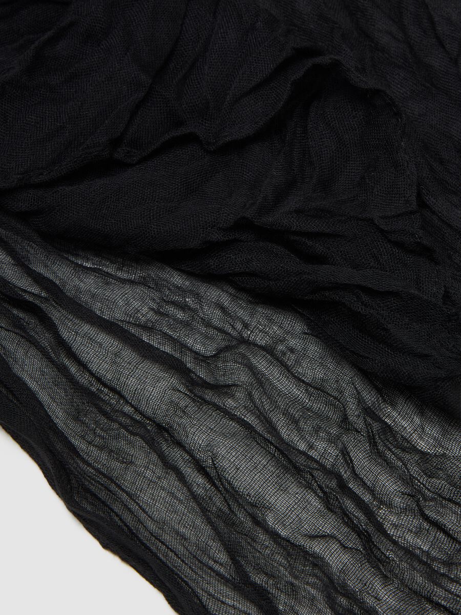Black Scarf_2