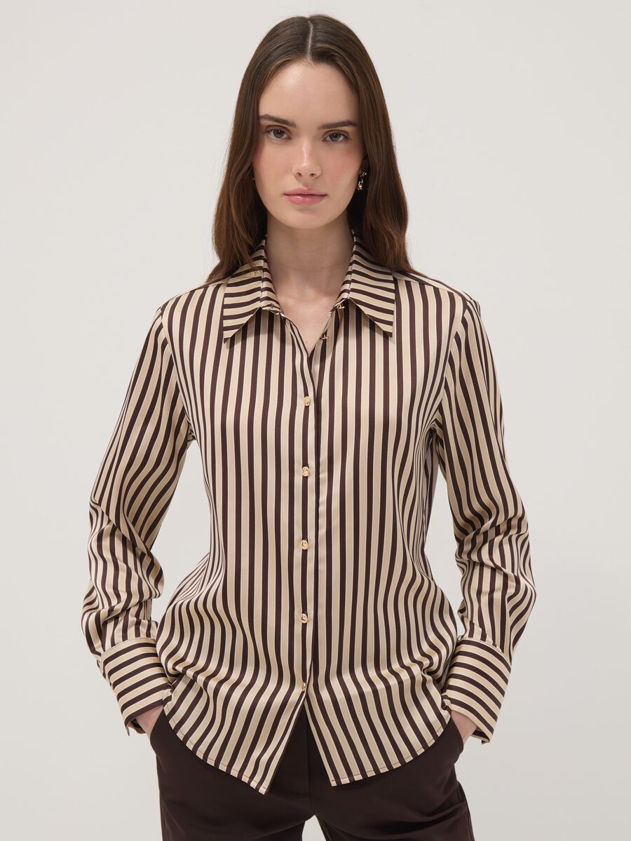 Yellow shirt with brown stripes in stretch fabric_0