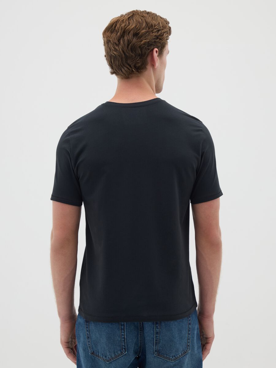 Men's Black Slim Fit Stretch Cotton T-shirt_3