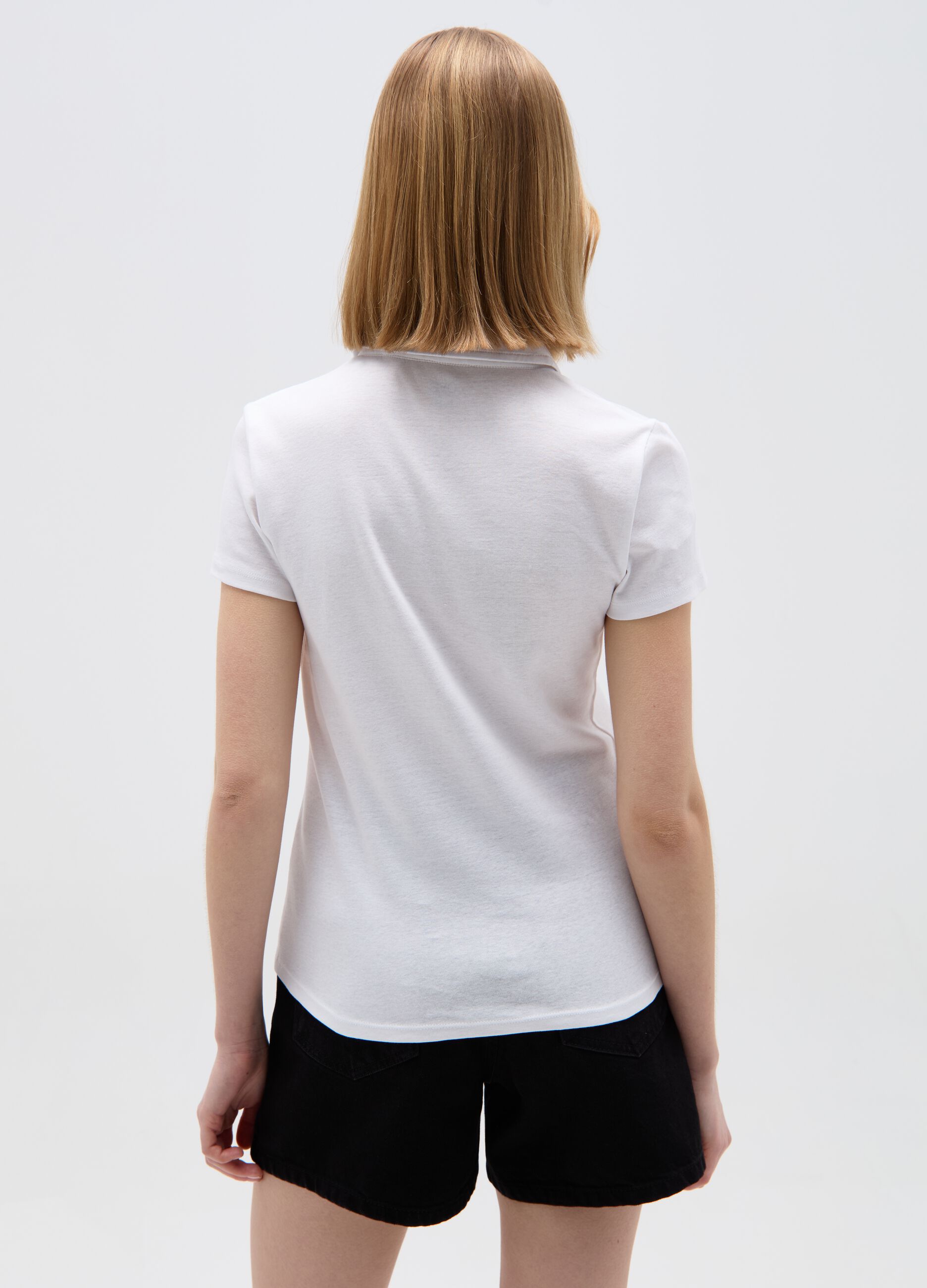 T-shirt with polo neck and crochet insert