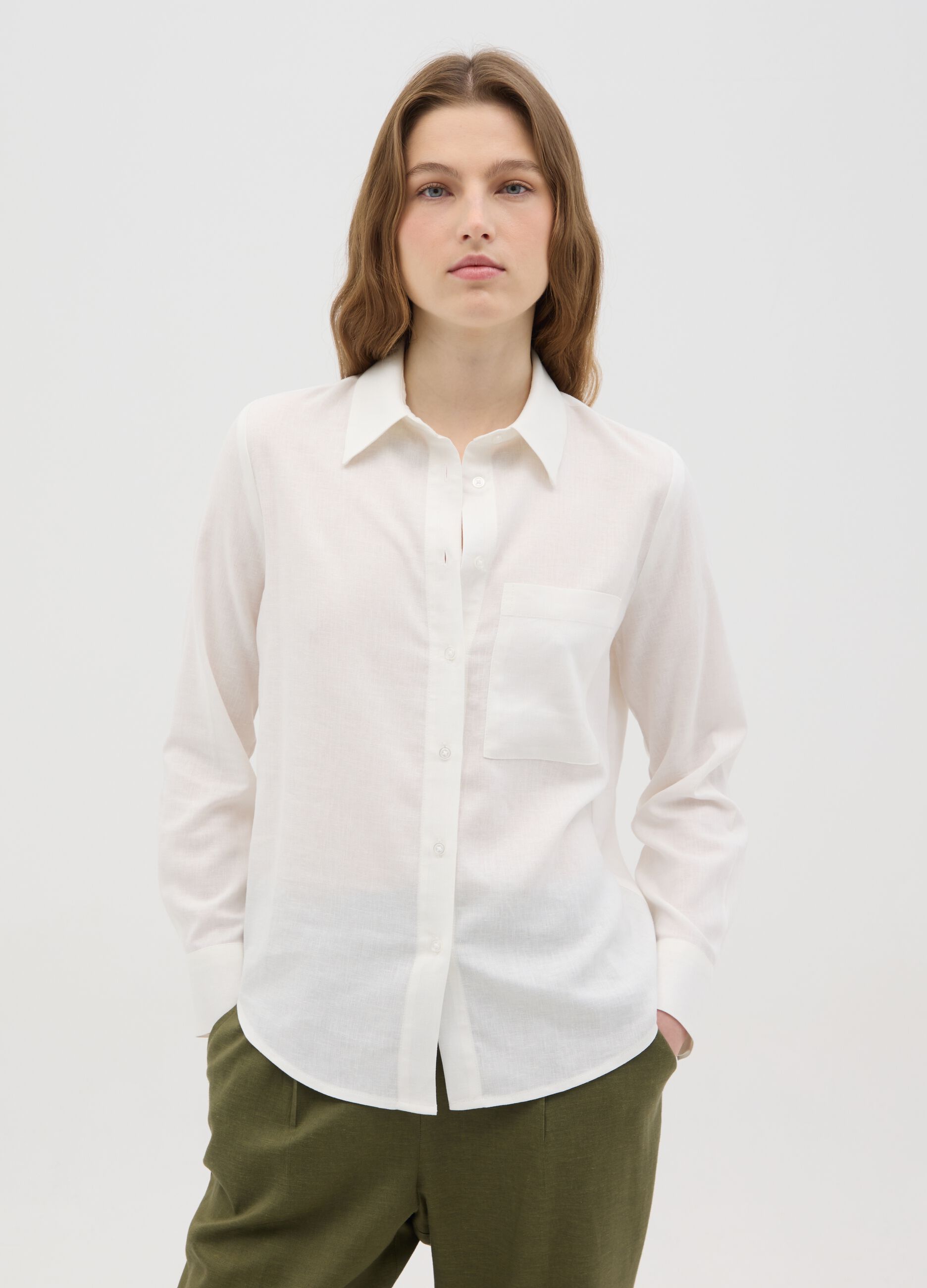 Camicia da donna in misto lino bianca regular fit