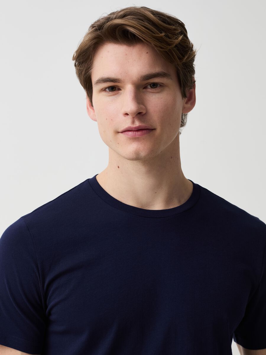 Cotton T-shirt with round neck_1