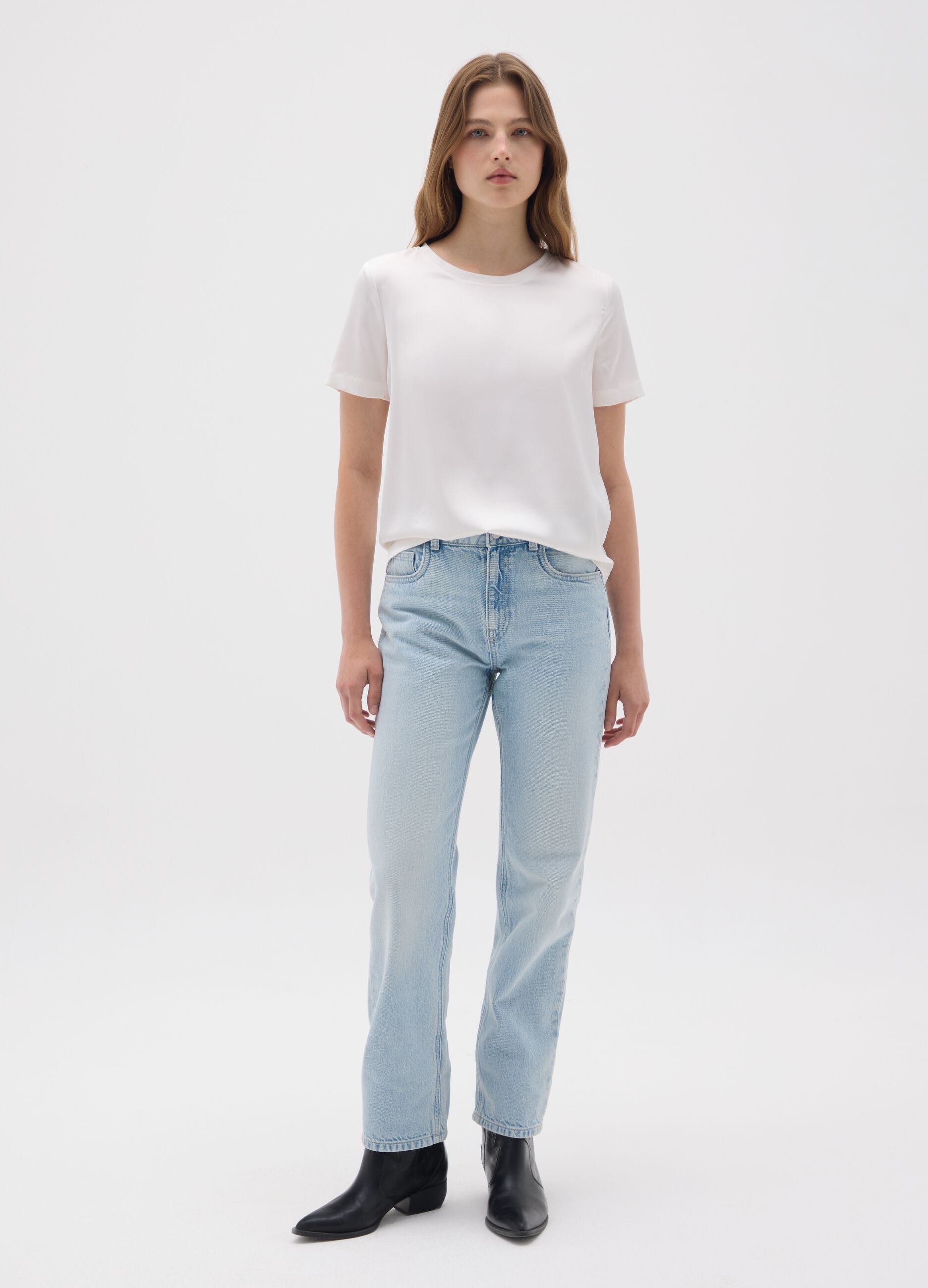 Women's Stretch White T-shirt