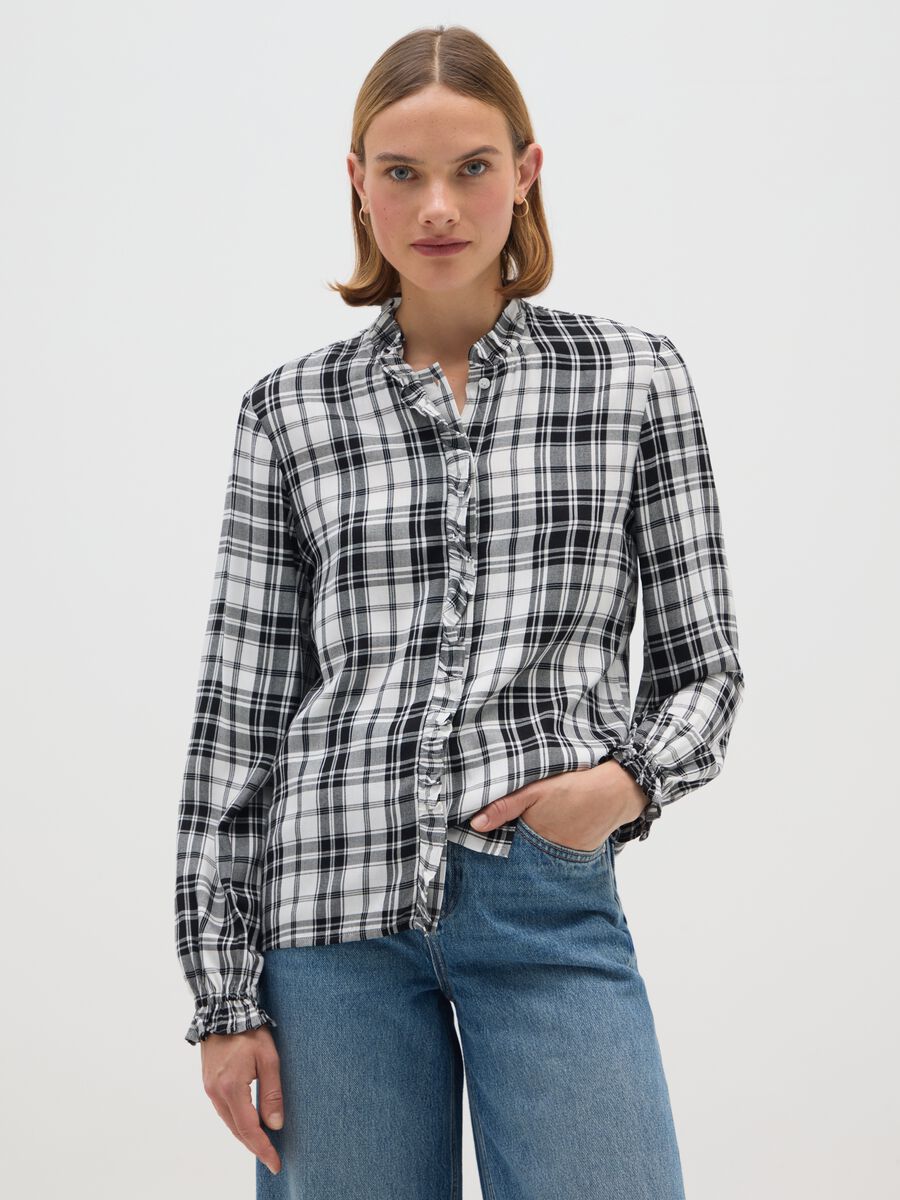 Multicolor checked long shirt with relaxed fit_0